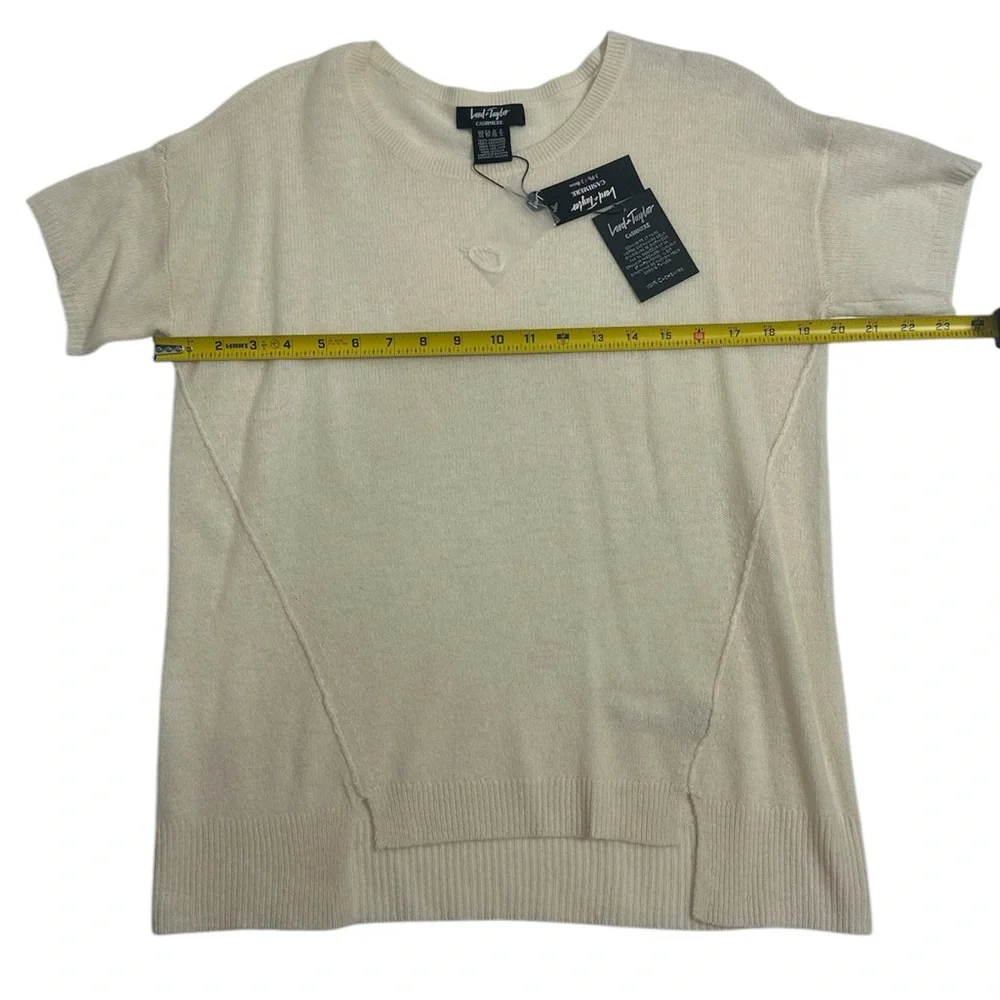 LORD & TAYLOR CASHMERE Short sleeves‎ Sweater Size XSMALL